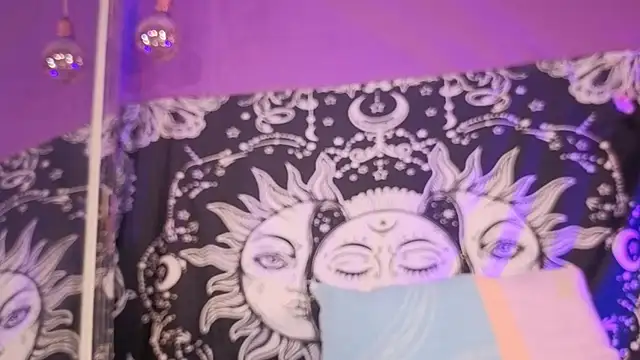 Snapshot of Gaia_Gatex chatting on 01/16/26, 12:31 Gaia Gatex online show from 01/16/26, 12:31