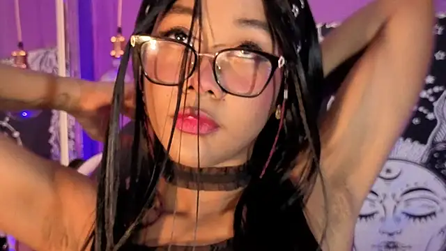 Snapshot of Gaia_Gatex chatting on 04/15/26, 01:29 Gaia Gatex online show from 04/15/26, 01:29