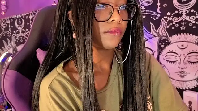 Snapshot of Gaia_Gatex chatting on 04/18/26, 02:43 Gaia Gatex online show from 04/18/26, 02:43