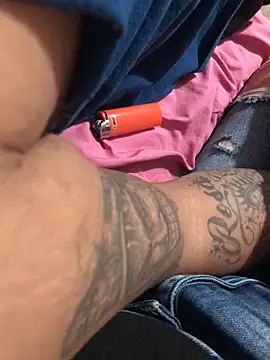 Snapshot of silverbay-456 chatting on 11/05/25, 07:52 silverbay-456 online show from 11/05/25, 07:52