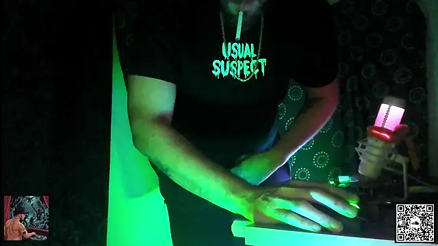 DjDiCKmannOnE online show from 10/20/25, 08:31