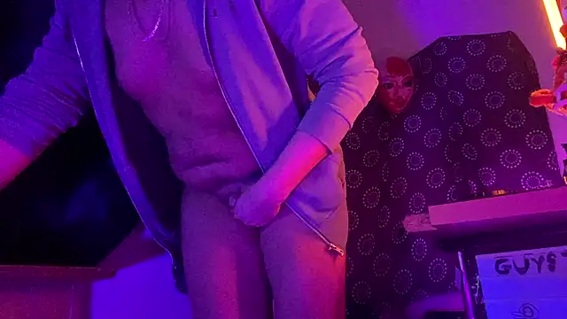 Snapshot of DjDiCKmannOnE chatting on 02/03/26, 02:53 DjDiCKmannOnE online show from 02/03/26, 02:53