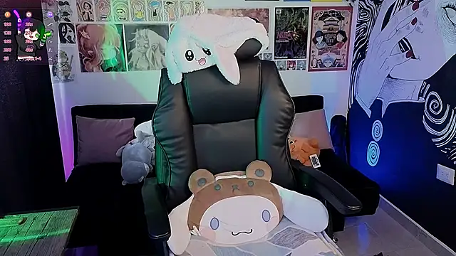 Yuhwan  online show from 09/16/25, 08:43