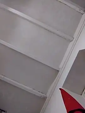 Snapshot of Themaskedgirl21 chatting on 12/05/25, 02:58 Themaskedgirl21 online show from 12/05/25, 02:58