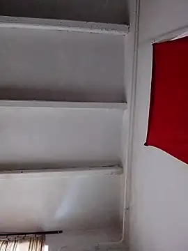 Snapshot of Themaskedgirl21 chatting on 01/16/26, 08:18 Themaskedgirl21 online show from 01/16/26, 08:18