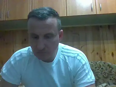 Maksymilian1 online show from 11/20/25, 01:55