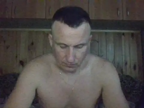 Snapshot of Maksymilian1 chatting on 05/16/26, 09:24 Maksymilian1 online show from 05/16/26, 09:24