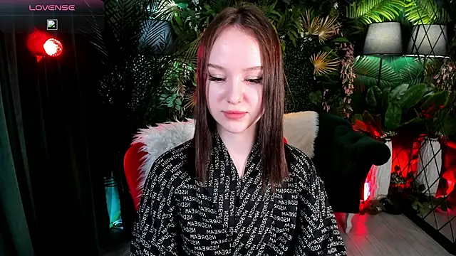 MarySparkle online show from 12/03/25, 04:09