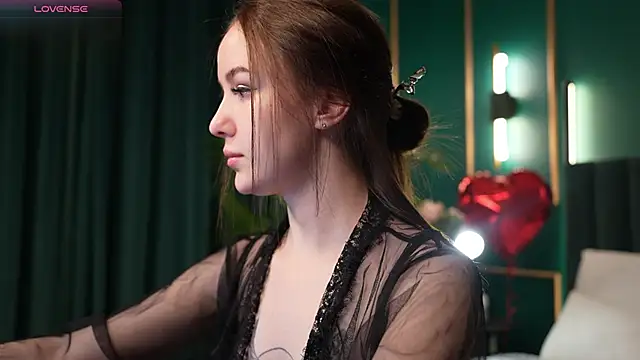 MarySparkle online show from 02/10/26, 04:38