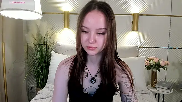 Snapshot of MarySparkle chatting on 07/05/26, 03:34 MarySparkle online show from 07/05/26, 03:34