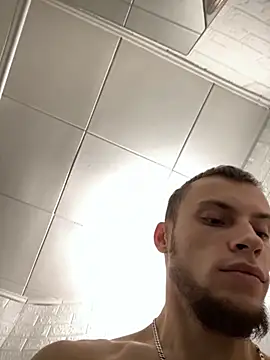 Snapshot of PUER4IK chatting on 10/10/25, 07:40 PUER4IK online show from 10/10/25, 07:40