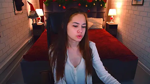 UliaNeer online show from 01/11/26, 05:12