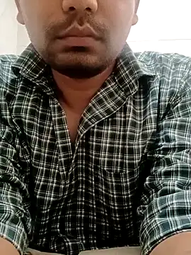 Snapshot of aarav_013 chatting on 03/01/26, 07:10 aarav 013 online show from 03/01/26, 07:10