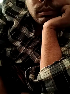 Snapshot of aarav_013 chatting on 03/04/26, 05:57 aarav 013 online show from 03/04/26, 05:57