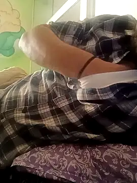 Snapshot of aarav_013 chatting on 04/14/26, 05:57 aarav 013 online show from 04/14/26, 05:57