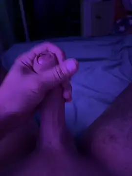 pioca1924 online show from 10/14/25, 03:02