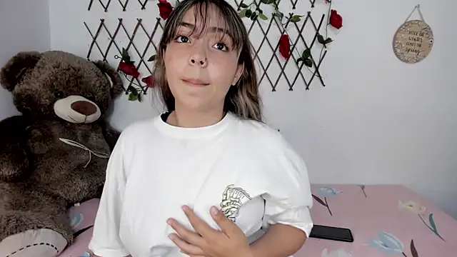 emma grays2 online show from 09/09/25, 04:34