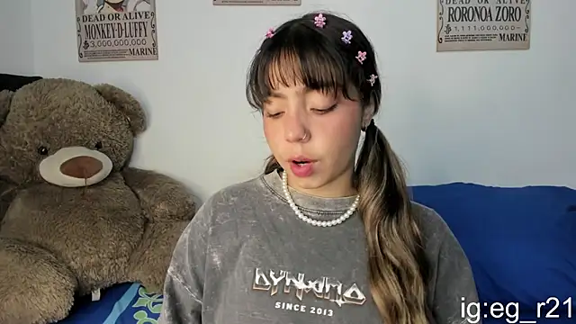 Snapshot of emma_grays2 chatting on 04/24/26, 06:49 emma grays2 online show from 04/24/26, 06:49