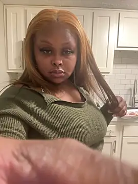 Juicystorm online show from 12/23/25, 04:21