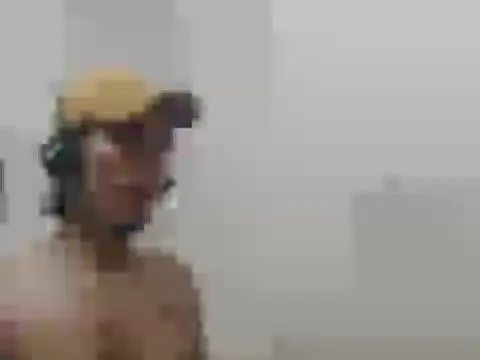 Snapshot of snackontime18 chatting on 06/29/26, 10:15 snackontime18 online show from 06/29/26, 10:15