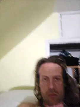 Snapshot of Danny19867 chatting on 09/11/25, 04:23 Danny19867 online show from 09/11/25, 04:23