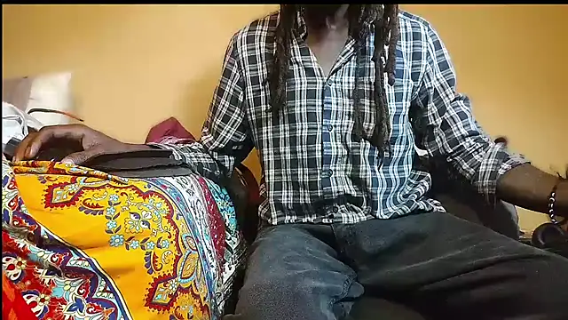 EYEzIAM online show from 09/13/25, 01:11