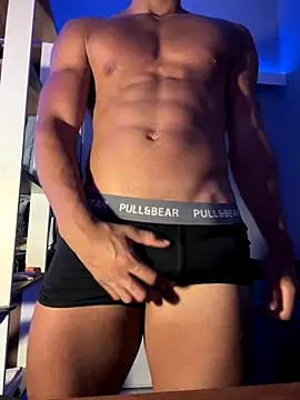 Snapshot of gostosocrvg chatting on 11/18/25, 03:56 gostosocrvg online show from 11/18/25, 03:56