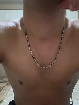 Snapshot of LUKADDES chatting on 04/03/26, 12:08 LUKADDES online show from 04/03/26, 12:08