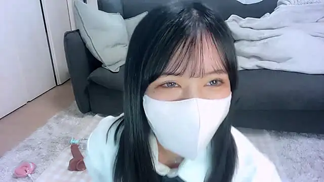 Snapshot of moemilk chatting on 10/11/25, 11:58 moemilk online show from 10/11/25, 11:58