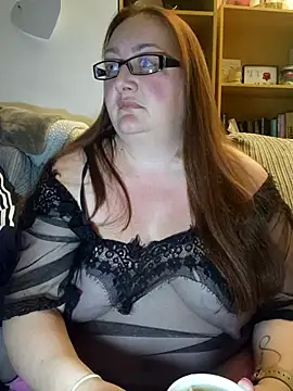 Snapshot of Luscious-LucyXX chatting on 04/05/26, 07:55 Luscious-LucyXX online show from 04/05/26, 07:55