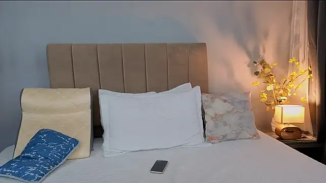 Penelophe01 online show from 03/12/26, 06:58