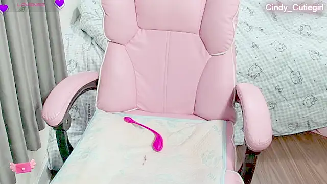 Snapshot of Cindy_Cutiegirl chatting on 07/02/26, 10:27 Cindy Cutiegirl online show from 07/02/26, 10:27