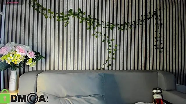 Snapshot of Casey_Sweeet chatting on 11/10/25, 05:23 Casey Sweeet online show from 11/10/25, 05:23