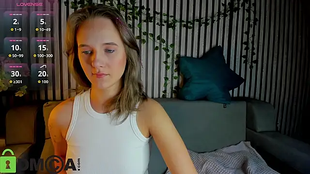 Snapshot of Casey_Sweeet chatting on 12/04/25, 04:27 Casey Sweeet online show from 12/04/25, 04:27