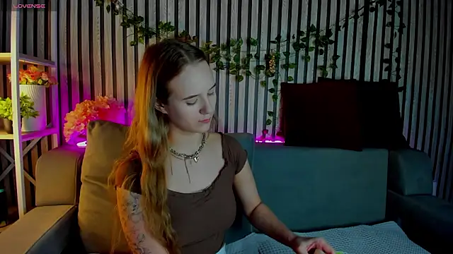 Casey Sweeet online show from 02/02/26, 09:19