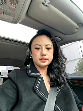 Snapshot of wen521 chatting on 11/03/25, 01:51 wen521 online show from 11/03/25, 01:51