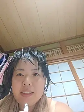 Snapshot of yukari_0011 chatting on 09/19/25, 11:55 yukari 0011 online show from 09/19/25, 11:55