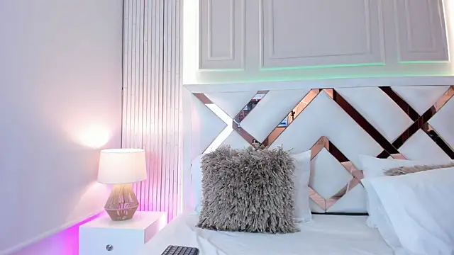 arlediaz1 online show from 10/03/25, 02:58