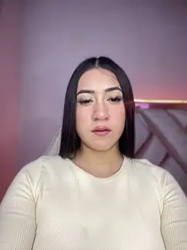 Snapshot of isabela_l chatting on 09/13/25, 11:15 isabela l online show from 09/13/25, 11:15