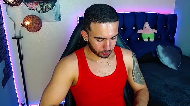 Snapshot of adamhairy chatting on 05/16/26, 08:07 adamhairy online show from 05/16/26, 08:07