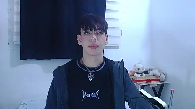 lucky stricke online show from 10/16/25, 03:29