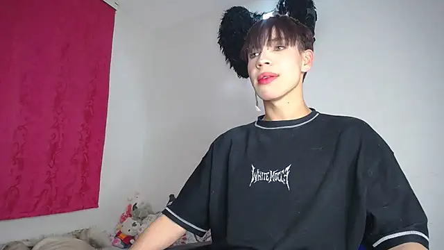 lucky stricke online show from 10/29/25, 02:58