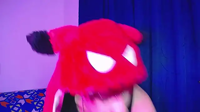 Snapshot of lucky_stricke chatting on 03/17/26, 03:22 lucky stricke online show from 03/17/26, 03:22