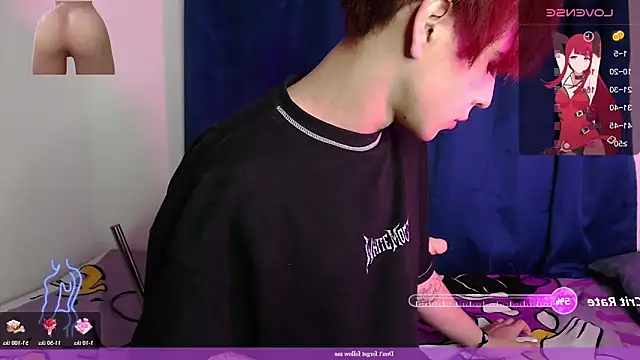 Snapshot of lucky_stricke chatting on 04/20/26, 04:48 lucky stricke online show from 04/20/26, 04:48