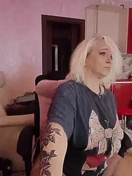 SquirtMilf00 online show from 09/23/25, 02:03