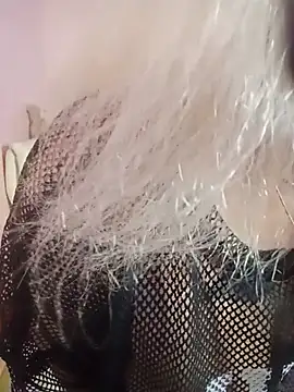 SquirtMilf00 online show from 07/07/26, 03:20