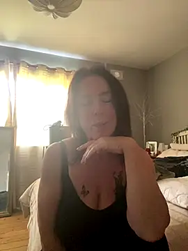 Snapshot of Sassylady chatting on 09/22/25, 02:41 Sassylady online show from 09/22/25, 02:41