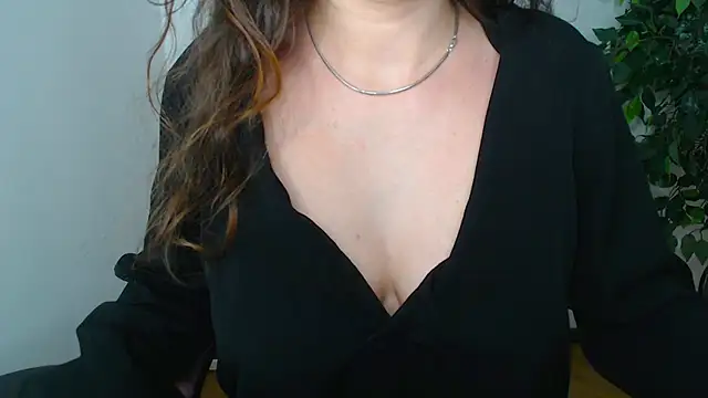 Erika bestboobs online show from 09/19/25, 06:19