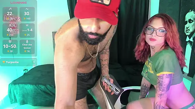 Snapshot of DanteAndVictoria chatting on 10/01/25, 06:30 DanteAndVictoria online show from 10/01/25, 06:30