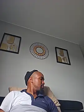 mojaymort online show from 09/10/25, 01:22